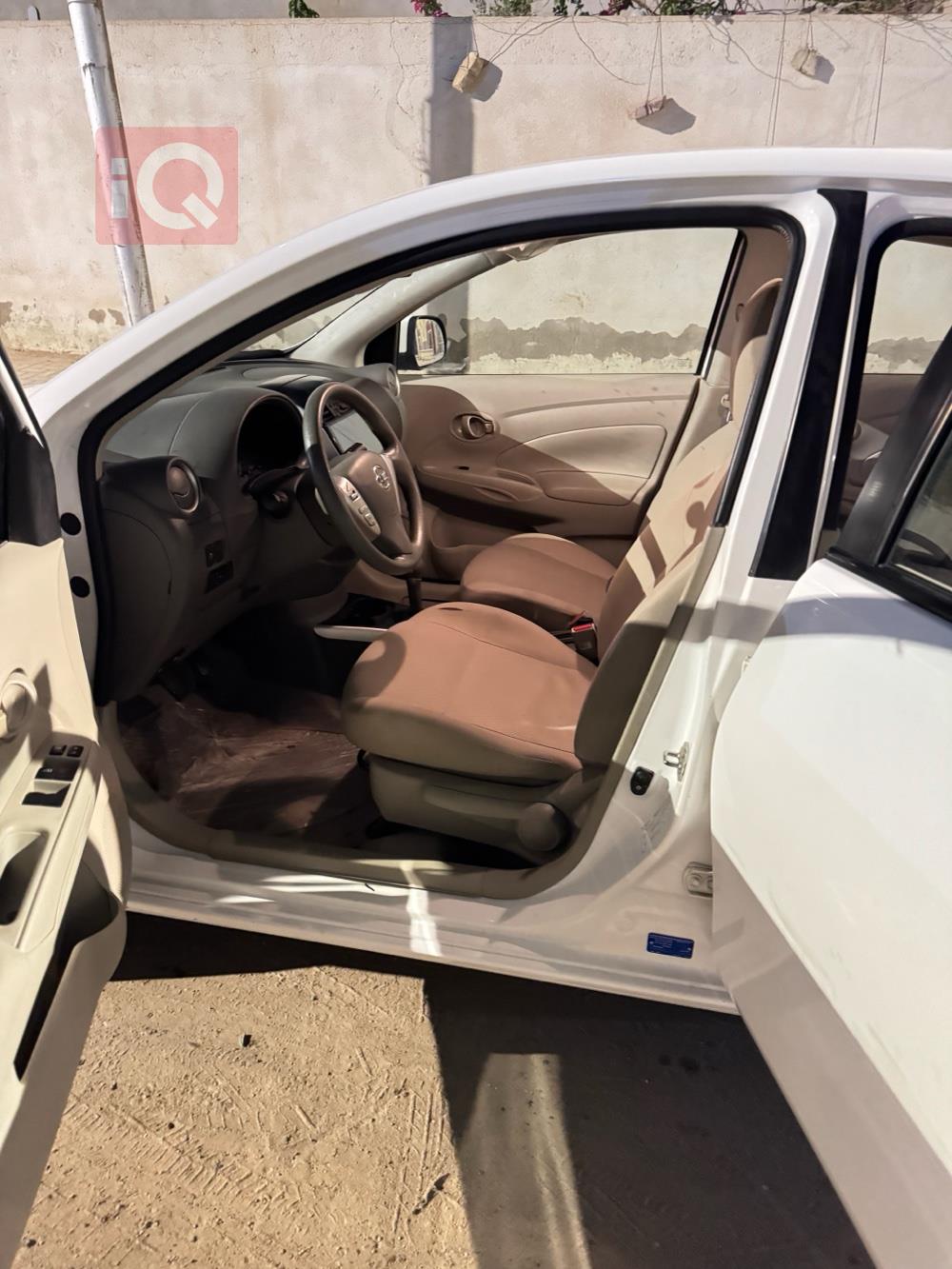 Nissan Sunny